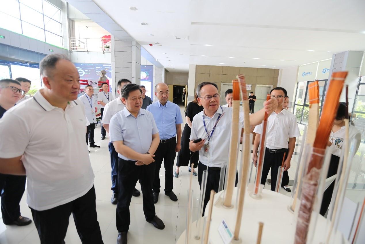 1012e5c5-3d1b-47b5-b2c9-a87fa163dc19