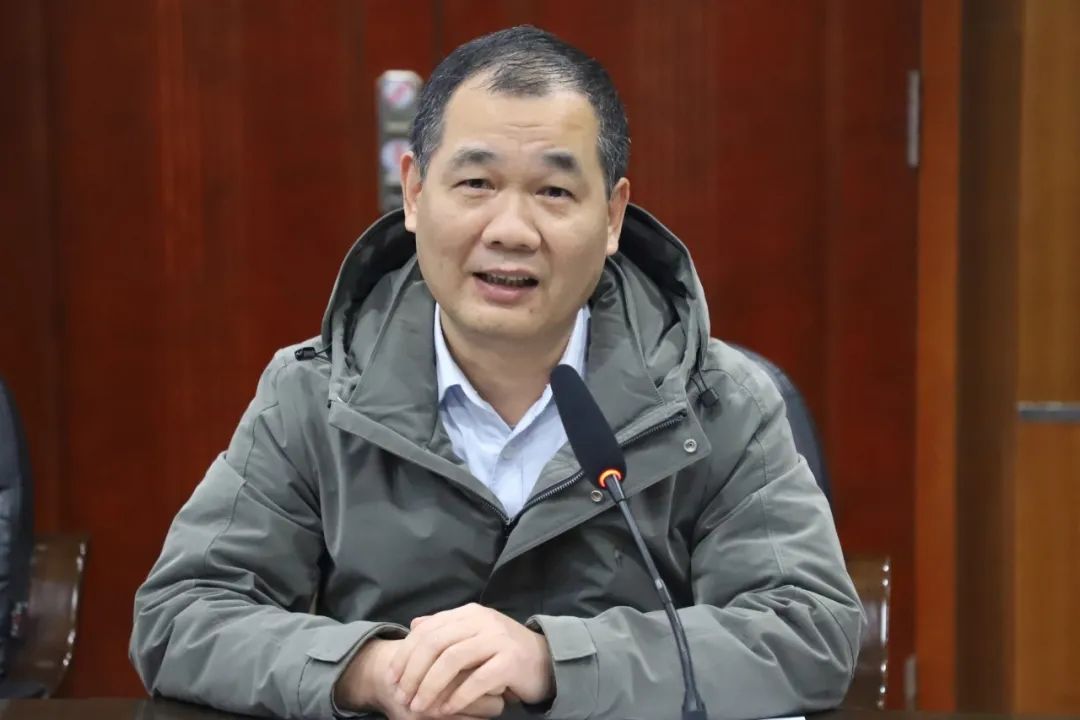 2b176c98-1d10-4dff-b8a4-a3f769d86918