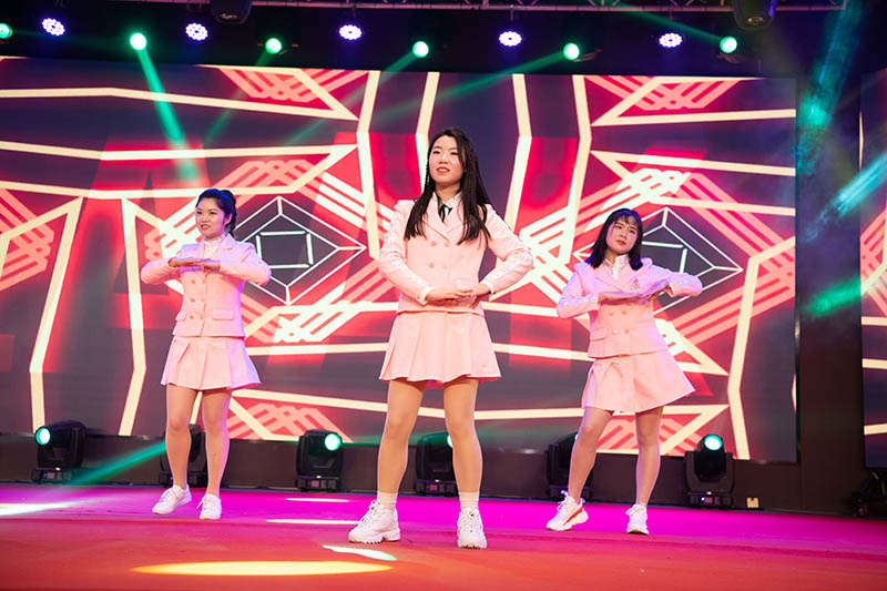 84hQ9F1AQYCoOIlUNNdo7Q